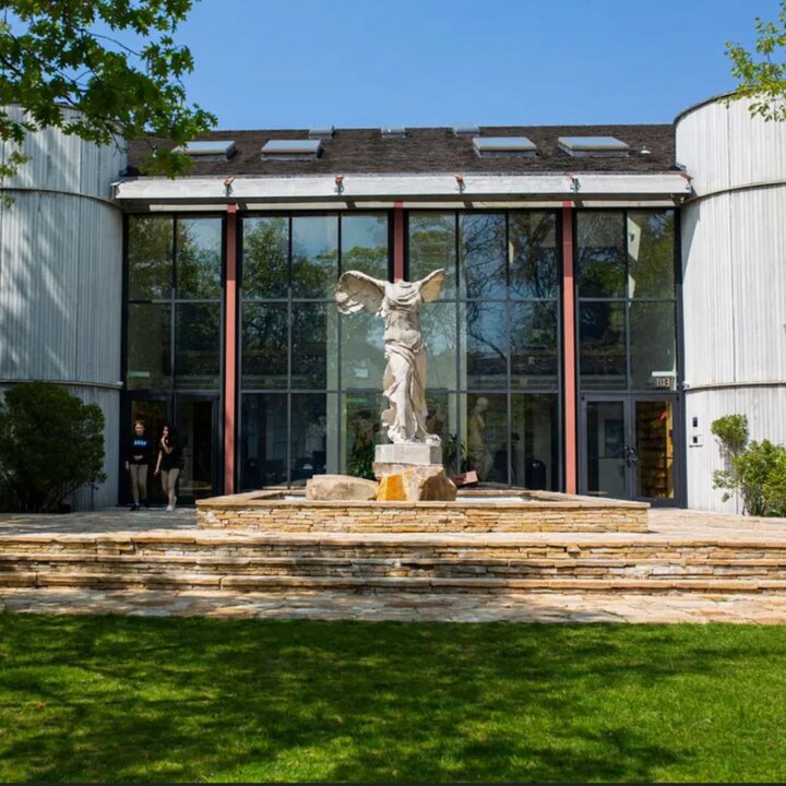 Header-Bild zu Ross School