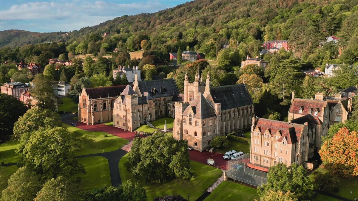 Header-Bild zu Malvern College