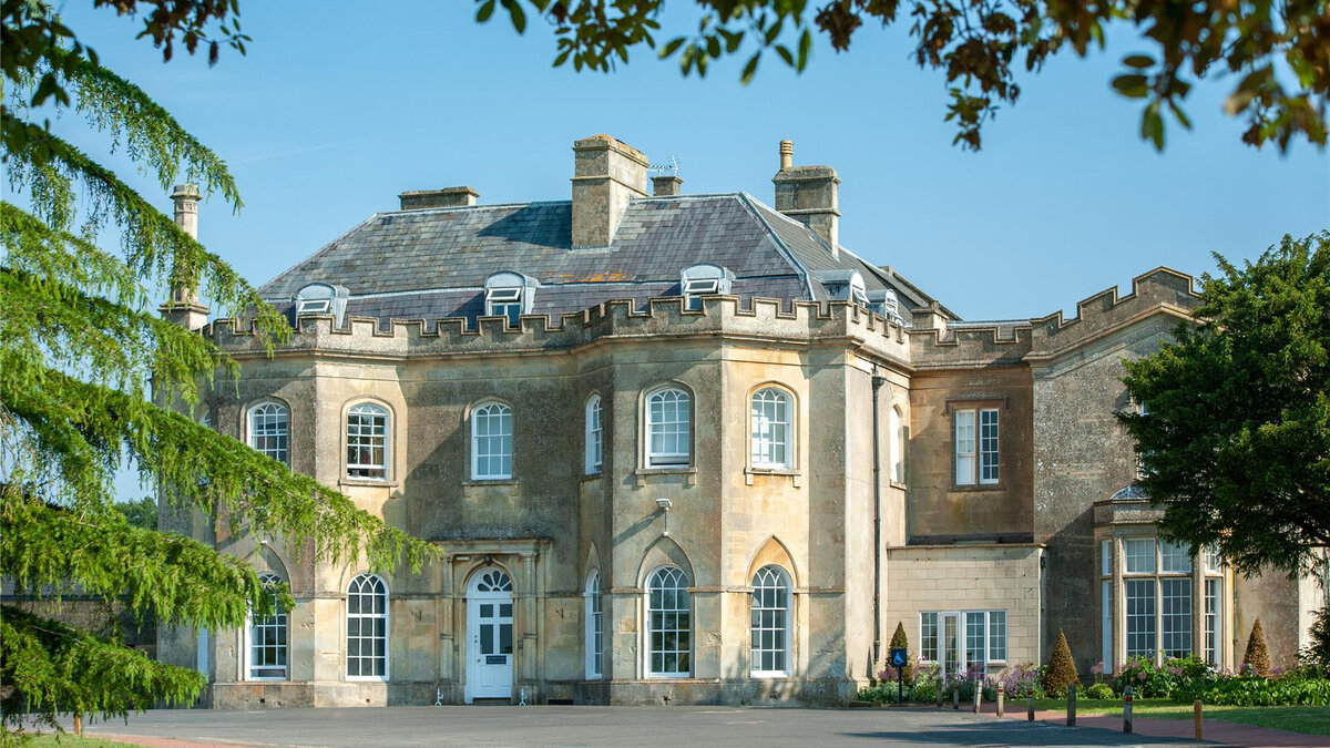 Header-Bild zu Stonar School