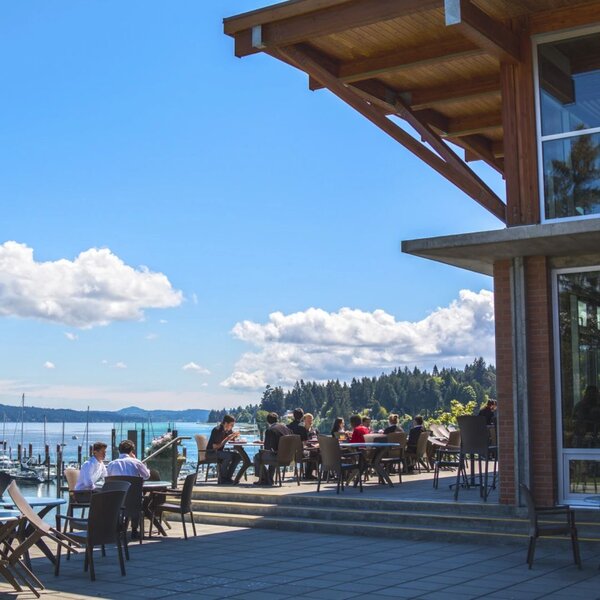 Bild zu Brentwood College School