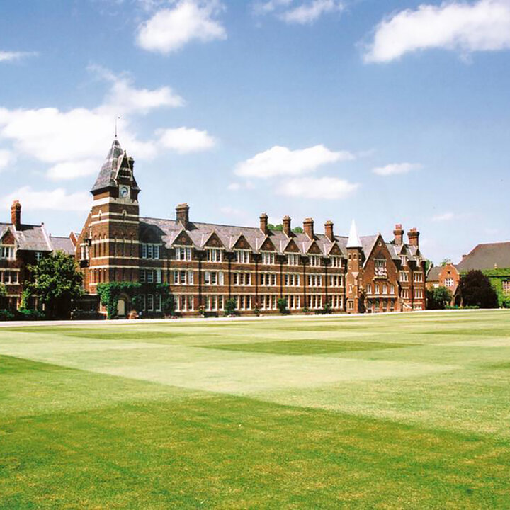 Header-Bild zu Felsted School