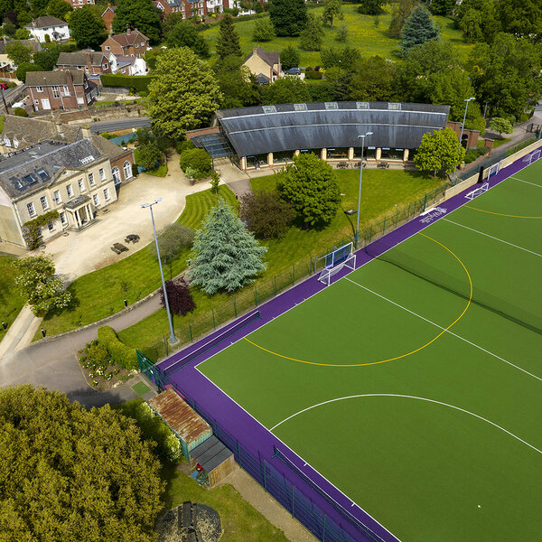 Bild zu Wycliffe College