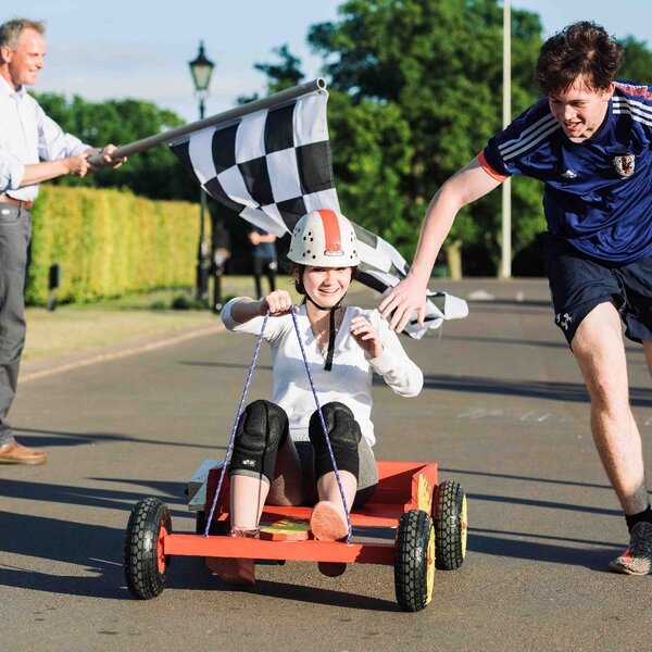 Bild zu Charterhouse