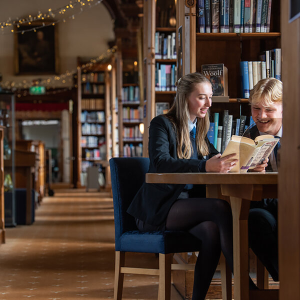 Bild zu Clifton College
