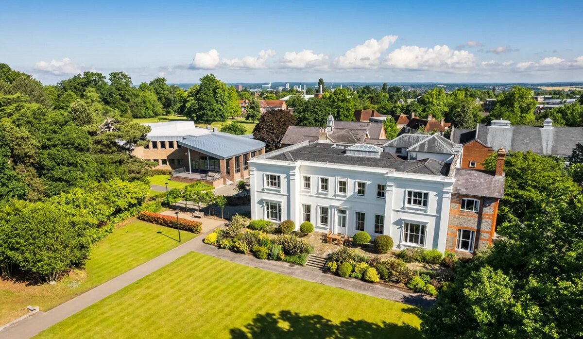 Header-Bild zu Leighton Park School