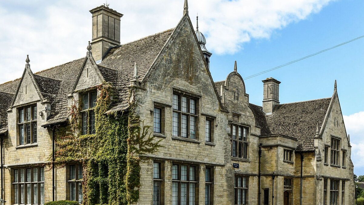 Header-Bild zu Oundle School