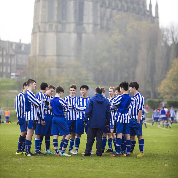 Bild zu Lancing College