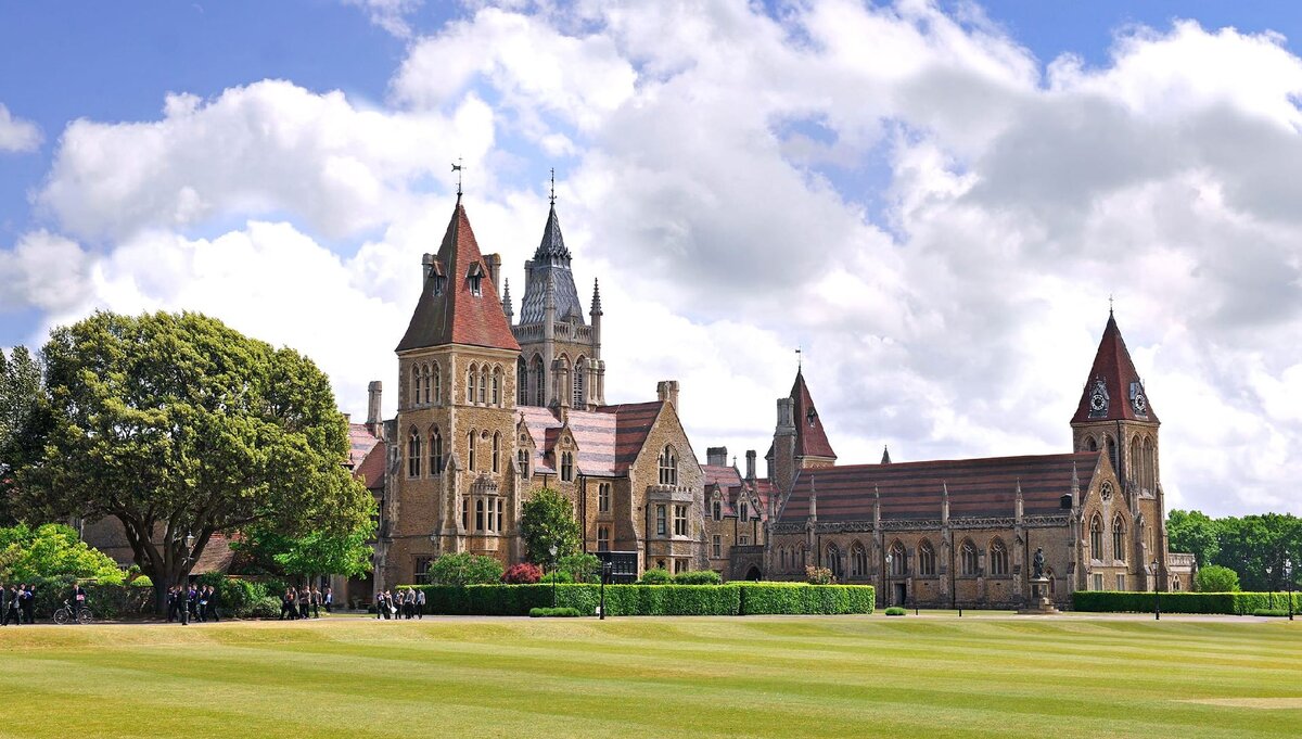 Header-Bild zu Charterhouse